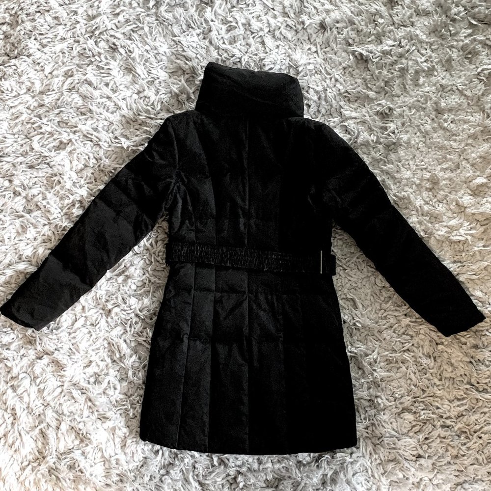 Zara Stylish Black Fitted Puffer Coat with Belt - Picture 7 of 11